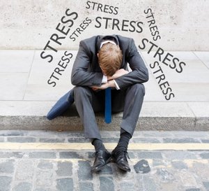 Стресс и бессоница как факторы риска